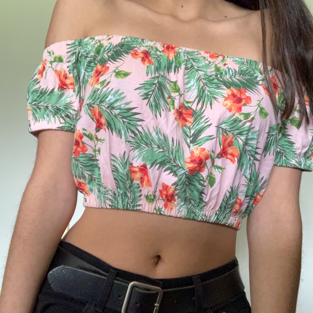 Tropical off the shoulder crop top